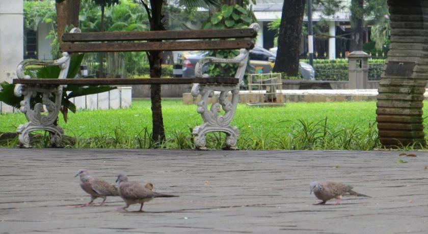 Hotel Bintang Wisata Mandiri Jakarta Exterior foto