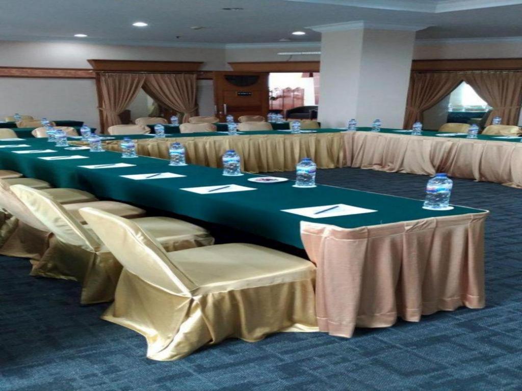 Hotel Bintang Wisata Mandiri Jakarta Exterior foto