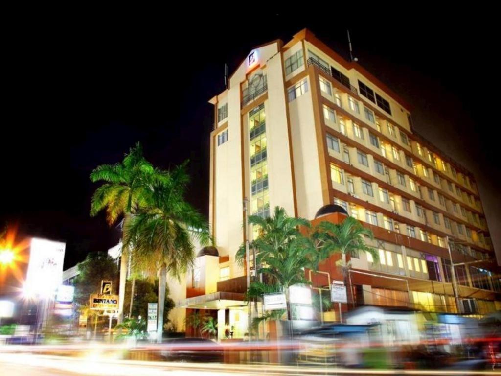 Hotel Bintang Wisata Mandiri Jakarta Exterior foto