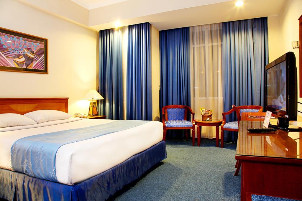 Hotel Bintang Wisata Mandiri Jakarta Exterior foto