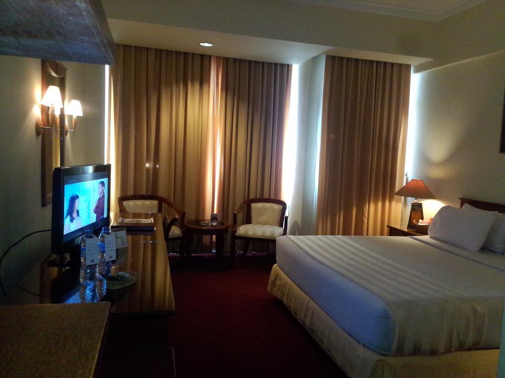 Hotel Bintang Wisata Mandiri Jakarta Exterior foto